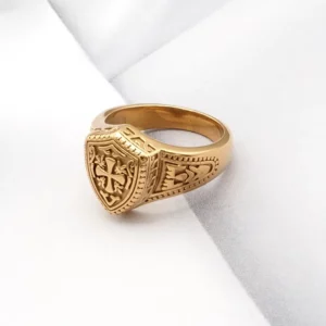 Temple gothique plaqué or croix chevalier femmes bague bouclier gardes haute qualité bijoux en gros cadeau