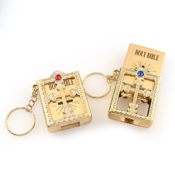 Porte-clés Bible Version anglaise lisible, Mini clé croisée exquise, pendentif chrétien, écriture sacrée, Souvenir religieux – Image 9