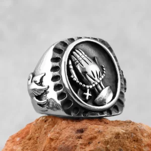 Bague chevalière de prière du Christ Vintage pour hommes, croix de corbeau, bague de motard en acier inoxydable 316L, anneaux porte-bonheur à la mode, cadeau pour hommes, vente en gros