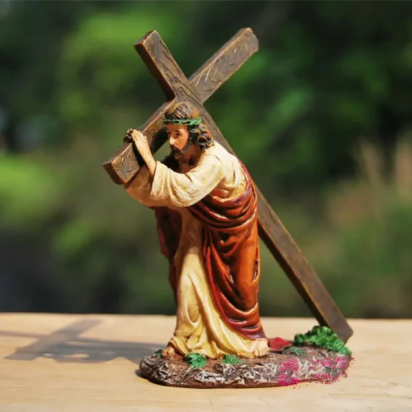 Ornement en résine de statue de croisé de Jésus, petit Jésus portant un crosson, le chemin du calvaire, décoration de la maison – Image 12