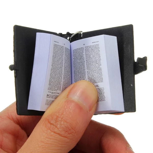 Mini anglais HOLY BIBLE porte-clés chrétien jésus croix musulman porte-clés femmes sac charme prière dieu bénisse porte-clés accessoires – Image 4