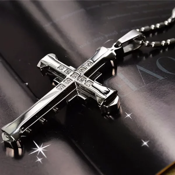 Pendentif croix de jésus en cristal pour homme, couleur or/noir/bleu, zircone, collier, bijoux en acier inoxydable, nouvelle collection 2024 – Image 10
