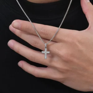 Mini collier croix pour hommes garçons, collier pendentif croix en Zircon complet imperméable, cadeau de collier Cool Hip Hop Rap