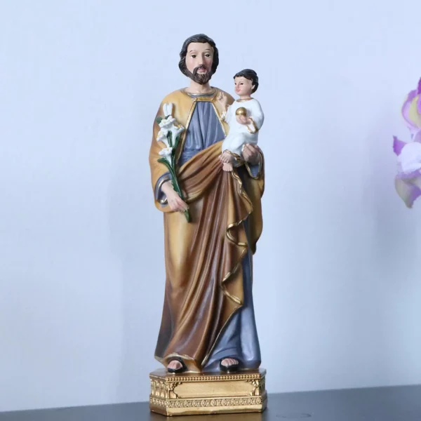 Saint Joseph avec enfant Jésus sur base 8" H Statue en résine Cadeau à collectionner – Image 2