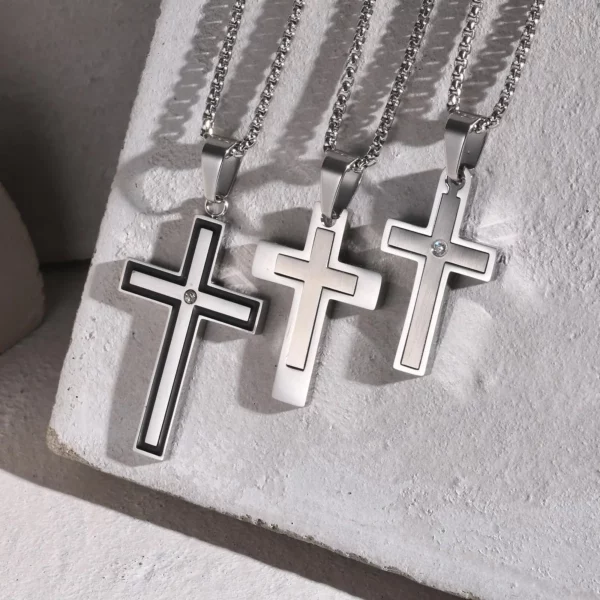 Vnox – colliers unisexes avec pendentifs croisés en acier inoxydable, collier croisé du Christ incrusté au centre de Zircon pour hommes et femmes, bijoux de foi