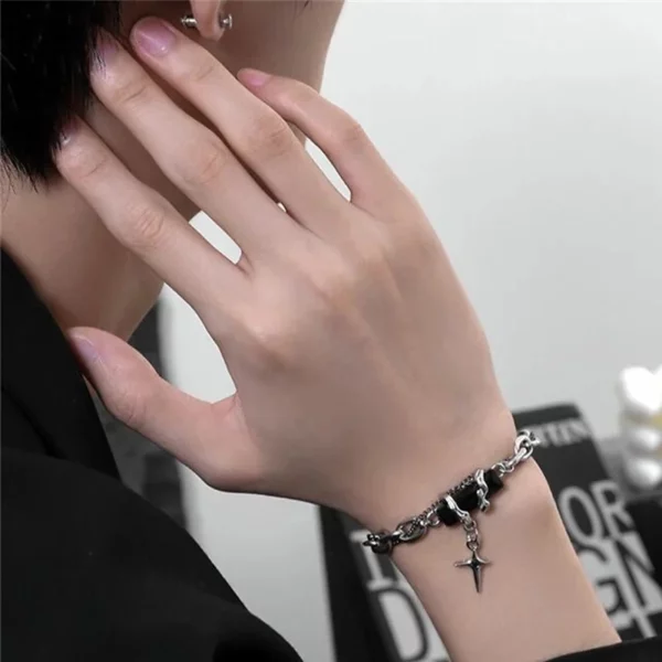 Breloque croisée en pierre de cristal pour femmes et hommes, Style Punk, étoile, couleur argent, chaîne réglable, cristal noir et bleu – Image 2
