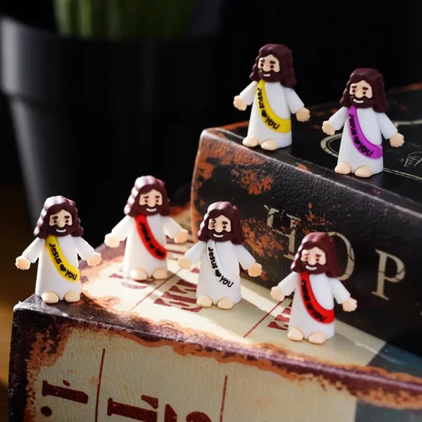 Statues de jésus miniatures en PVC, 50 pièces, figurines religieuses de table, décorations cadeaux de noël, pâques, Halloween, fête – Image 3