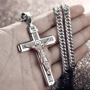Hommes et femmes nouvelle personnalité rétro Design créatif jésus croix amulette pendentif Rock décontracté cadeau catholique chrétien collier