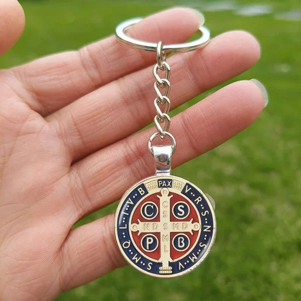 Porte-clés croix Saint benoît pour hommes, Cabochon en verre, pendentif catholique chrétien, porte-clés en métal, cadeau – Image 25
