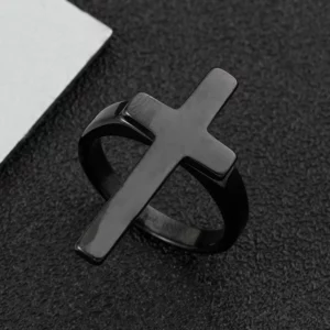 Bague croix noire classique pour hommes et femmes, bague gothique punk en acier inoxydable, accessoires unisexes, bijoux de créateurs, cadeau chrétien