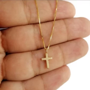 Pendentif chaîne croisée, collier chrétien minimaliste, élégant mais décontracté, boîte de collier, chaîne, cadeau pour elle