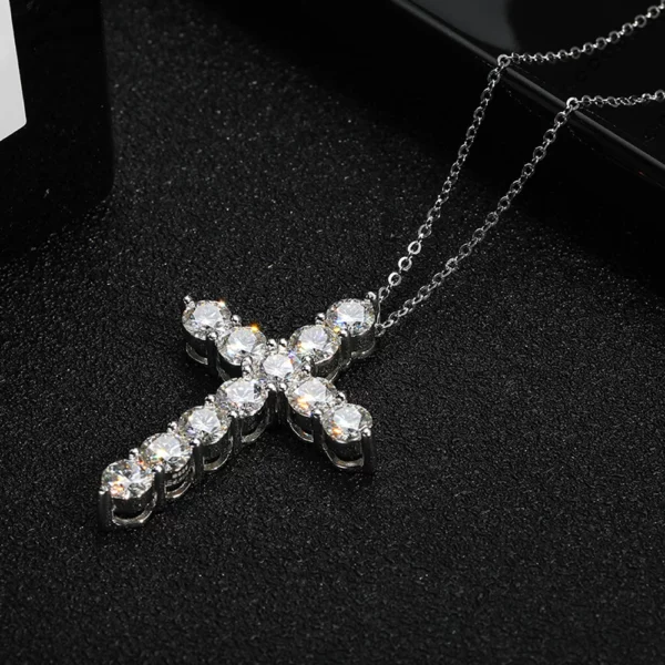Serenity – collier croix Moissanite couleur D, 2mm, pour femmes et hommes, en argent Sterling S925, pendentif jésus scintillant, chaîne de cou, anniversaire – Image 16