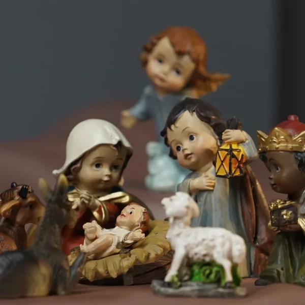 Ornement de la naissance de Jésus du Christ, scène de la Nativité, artisanat en résine, décoration de crèche de Noël, figurine catholique Auckland, cadeaux, 11 pièces par ensemble – Image 3