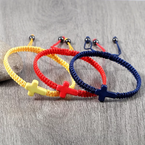 Bracelet croix de jésus tissé à la main pour hommes et femmes, fil rouge noir tressé, porte-bonheur, à la mode, pour Couple, bijoux d'amitié – Image 4